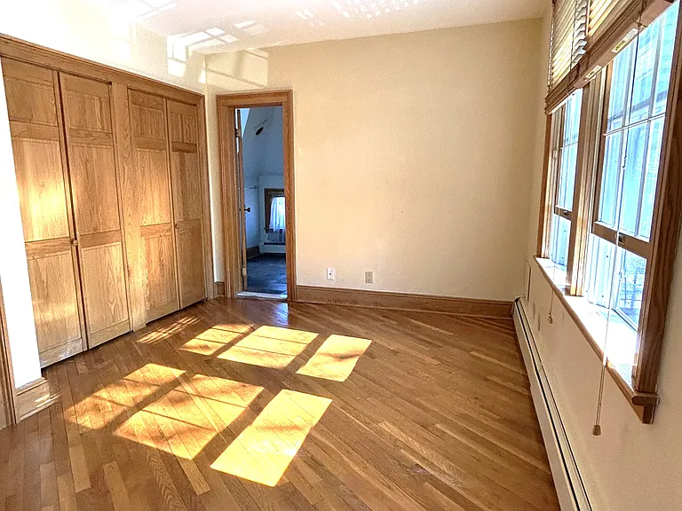 267 Grand Ave #2 — Photo 4