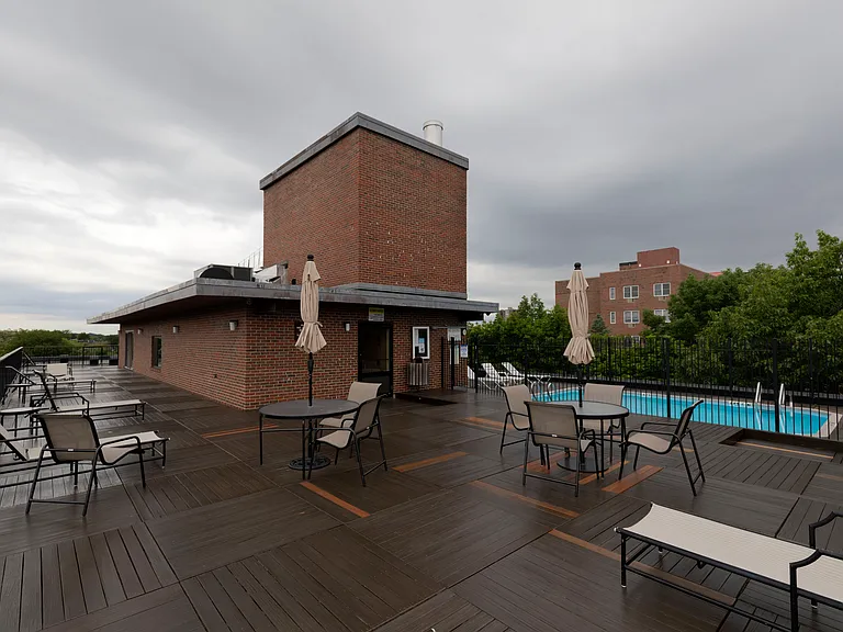 135 Pleasant St #508 — Photo 18