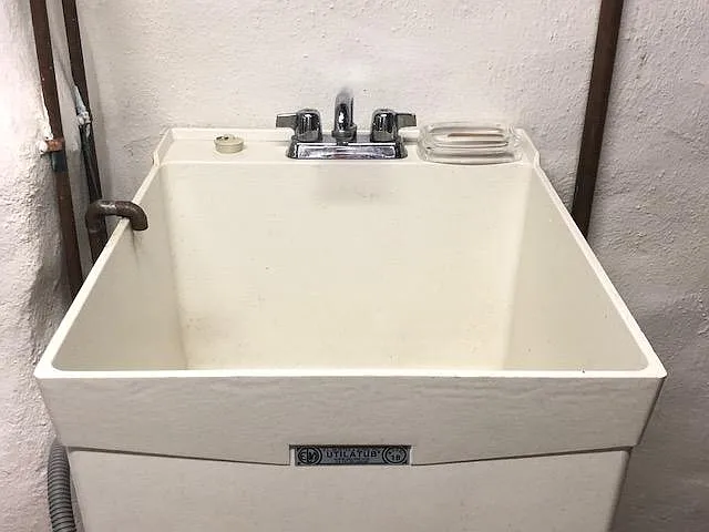 16 Roosevelt Ave #1 — Photo 15