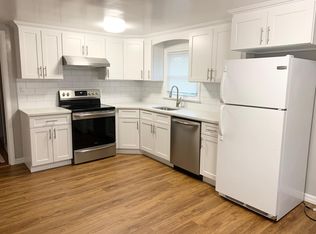 1 Midwood Pl FLOOR 2, Glen Cove, NY 11542