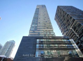 39 Roehampton Ave #1806, Toronto, ON M4P 1P9