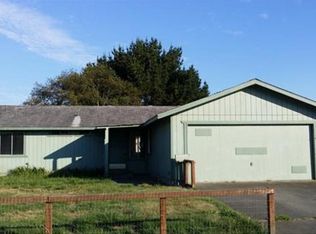 105 E Essex St, Crescent City, CA 95531