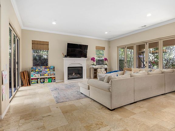 4th image of 3535 Four Peaks St