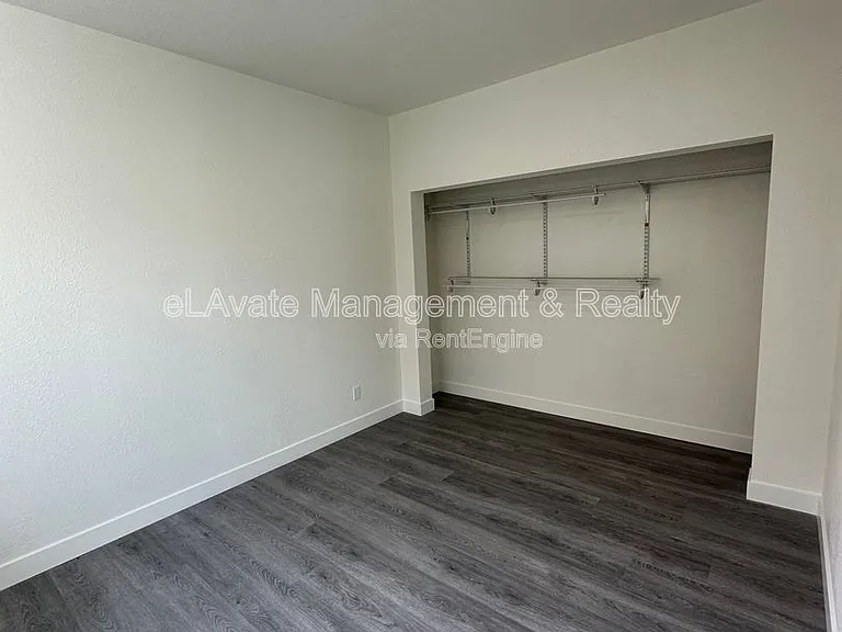 226 W 87th St #204 — Photo 14