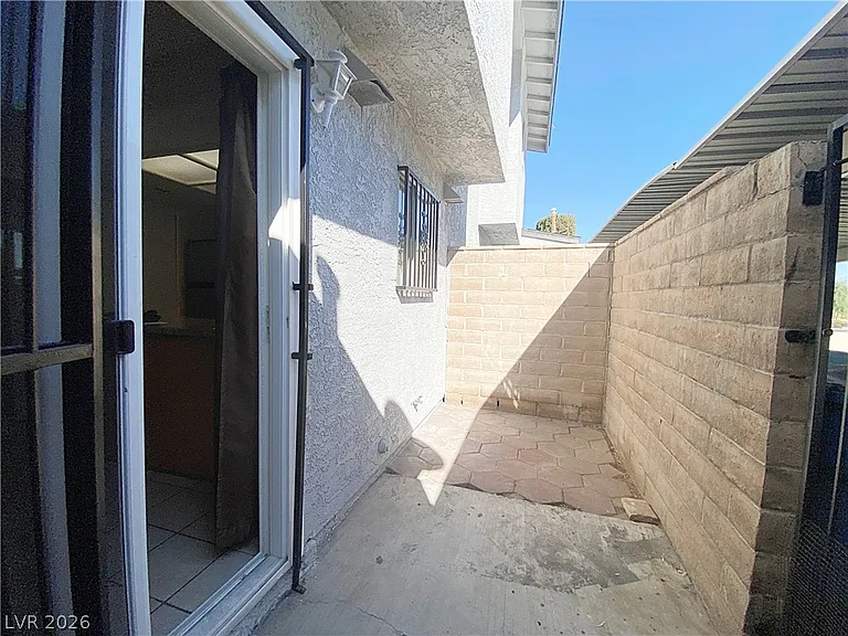 894 Rhinegold Way — Photo 21