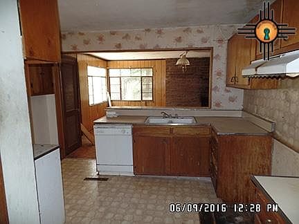 4th image of 808 Flagstaff Ave