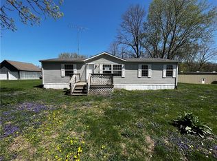 245 Hackberry St, Amazonia, MO 64421