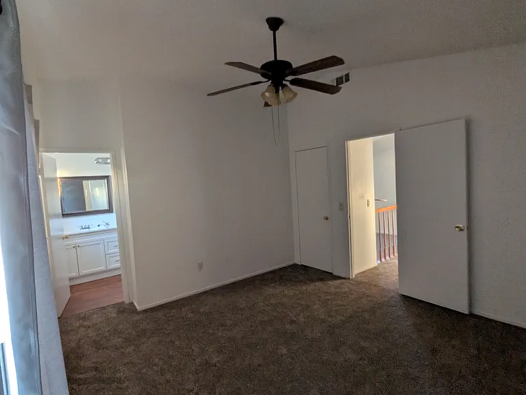 1008 Mable Ave — Photo 9