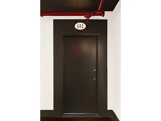 Rented by MNS | media 10