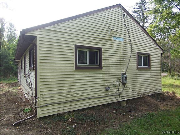 2nd image of 3338 Dodgeson Rd