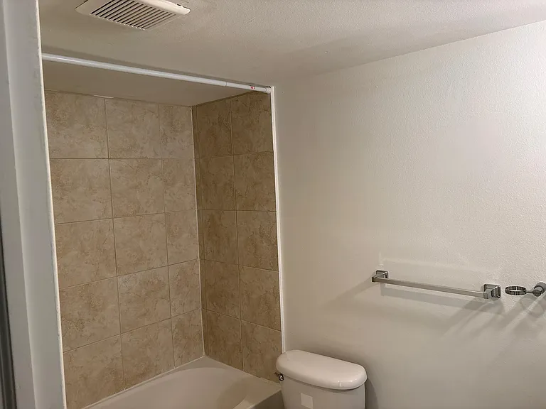 701 S Madison Ave #315 — Photo 17