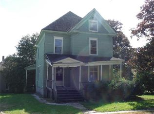 27 W Barney St, Gouverneur, NY 13642