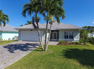 6146 SE Audubon Ln, Hobe Sound, FL 33455