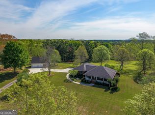 2117 W Grantville Rd, Grantville, GA 30220