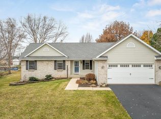 919 Gregory Way, Winnebago, IL 61088