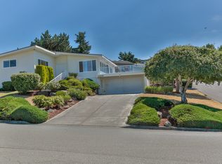 13405 SE 43rd Pl, Bellevue, WA 98006