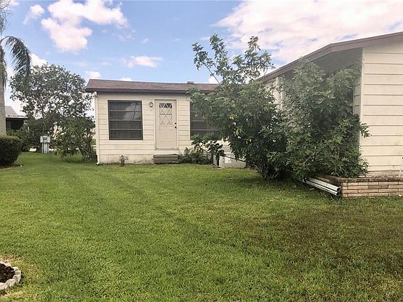 3rd image of 275 Catamaran Ct