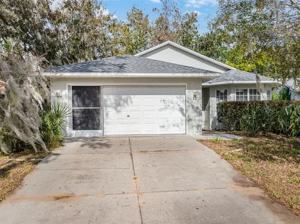 11 Ginger Cir, Leesburg, FL 34748