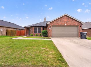 7315 Fossil Creek Dr, Arlington, TX 76002