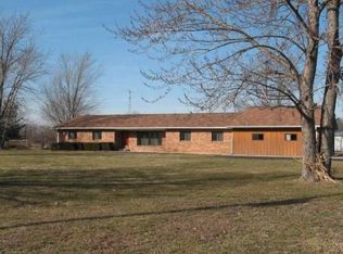 2459 E 1900 North Rd, Moweaqua, IL 62550