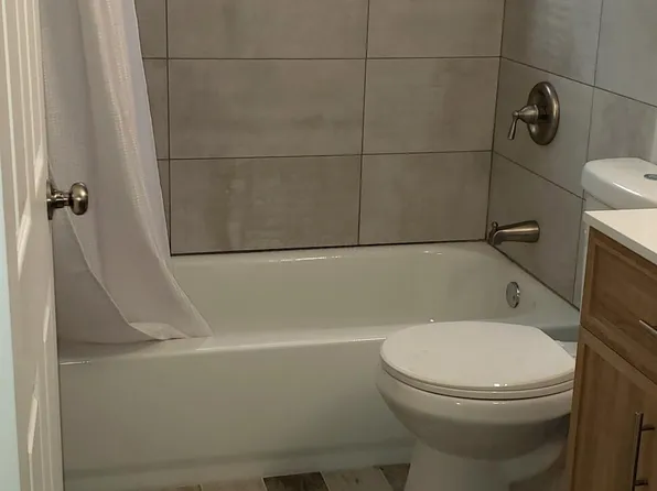 1621 Burley Dr, Columbus, OH 43207