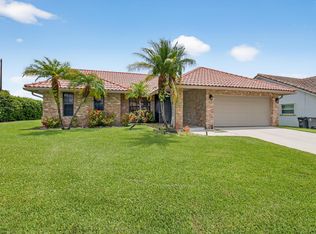 10081 Canoe Brook Cir, Boca Raton, FL 33498