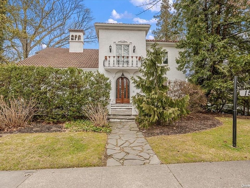 15 Bayview Ave, Great Neck, NY 11021 MLS 3428065 Zillow