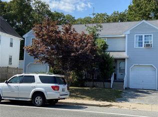 240 George Waterman Rd, Johnston, RI 02919