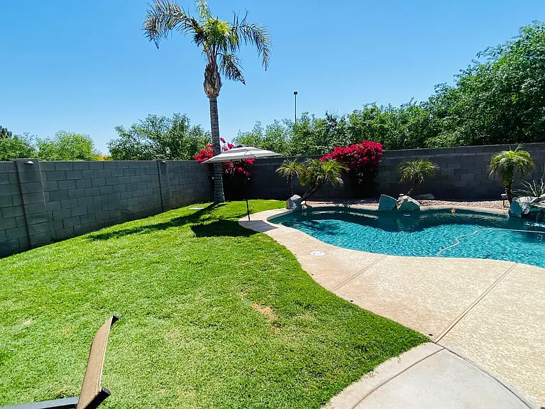 12829 W Apodaca Dr — Photo 5