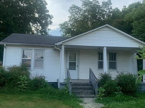 255 Washington Ave, Pikeville, TN 37367