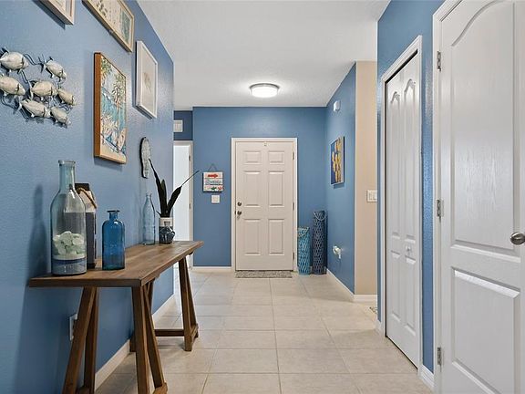 4th image of 516 Sardinia Cir
