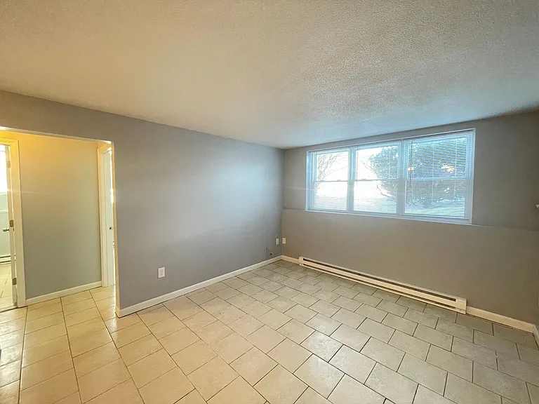 181 Loudon Rd #302 — Photo 10