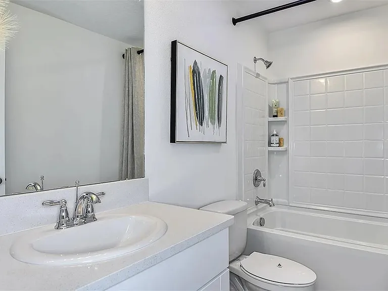 Full Bathroom between bedroom 2 and 3