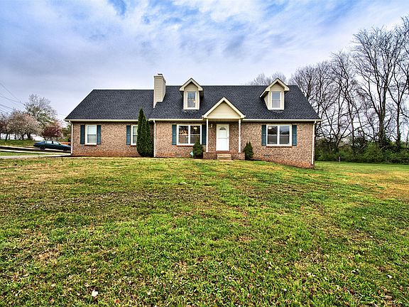 2nd image of 1301 Barbara Dr