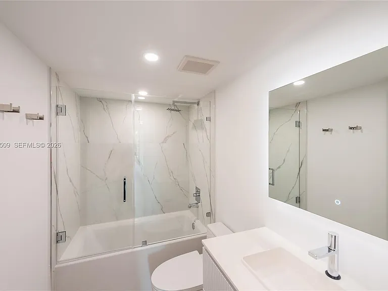 151 Crandon Blvd #241 — Photo 24
