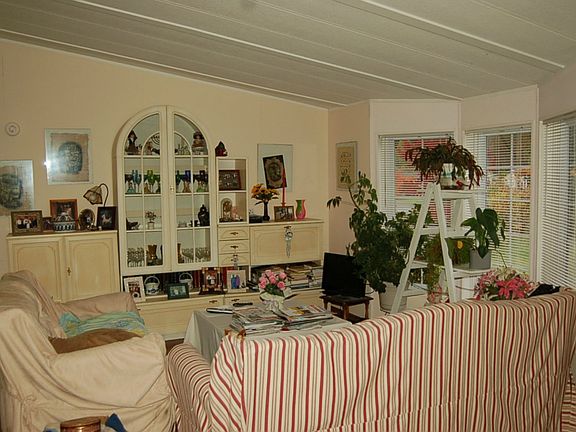 2nd image of 2121 78th Street Ct E