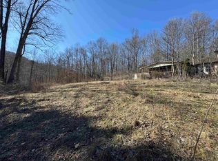 84 Thorne Dr, Rivesville, WV 26588