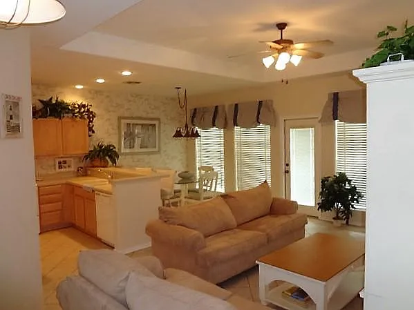 38 Golf House Rd