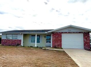 7936 Pineapple Ln, Port Richey, FL 34668