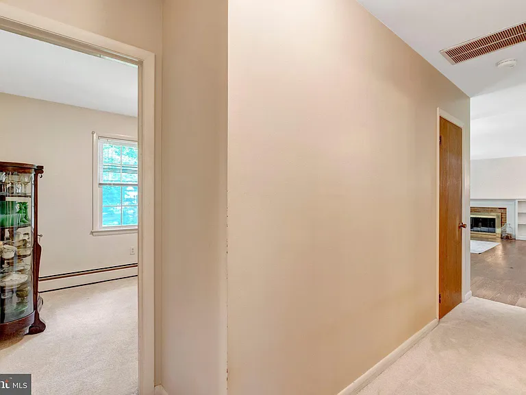5315 Summit Dr — Photo 25
