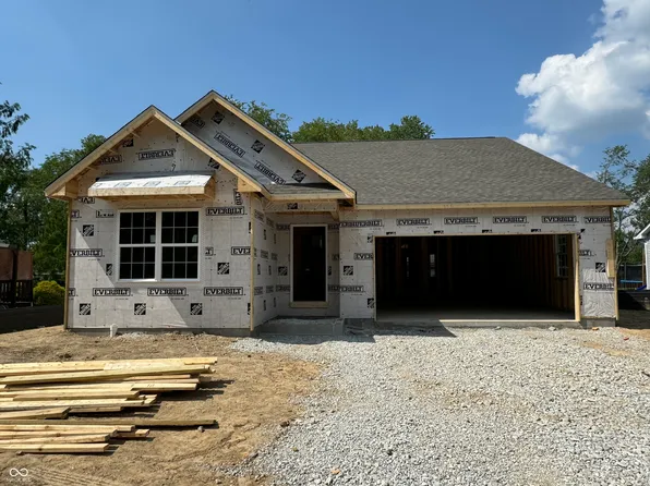 163 Patriots Lndg, Fillmore, IN 46128