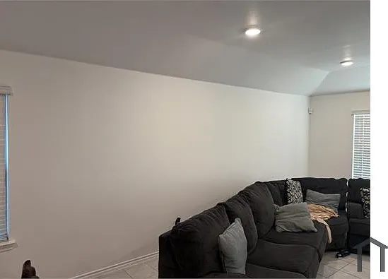 1207 Onyx Ln — Photo 6
