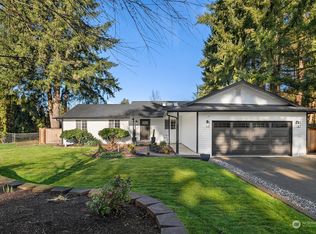 32204 Queens Ct, Carnation, WA 98014