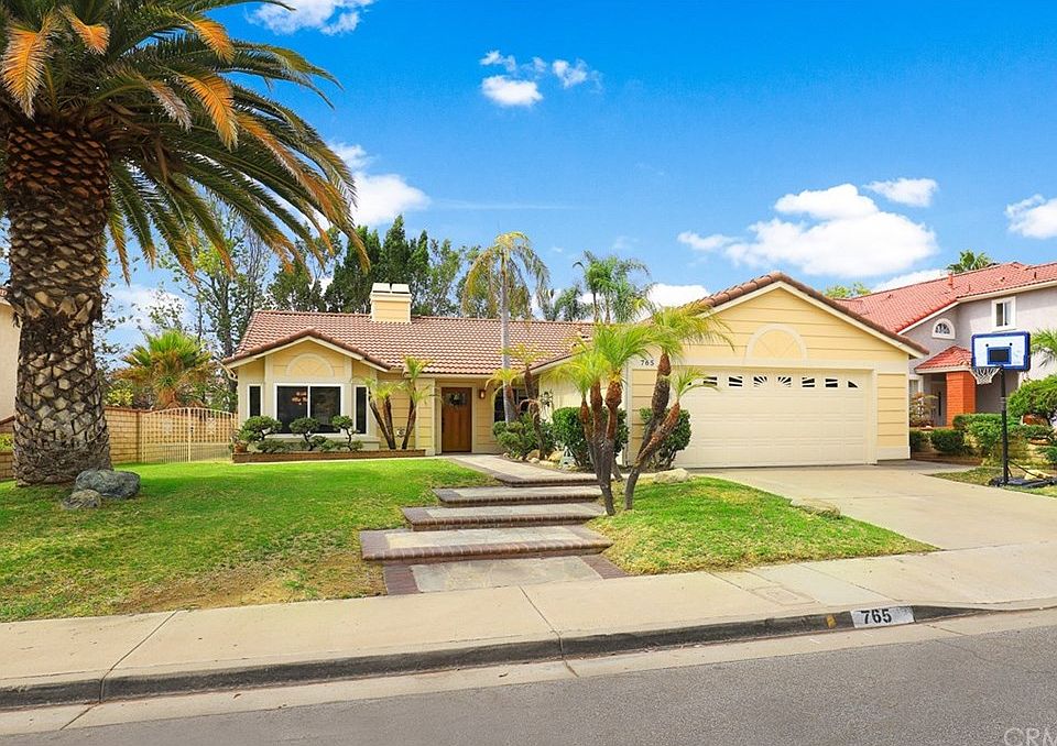 1st image of 765 Bowcreek Dr
