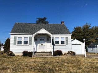 103 Henry Ave, Nazareth, PA 18064