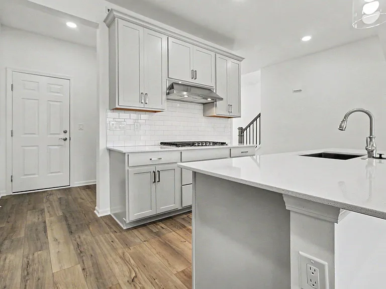 5660 Corgi Dr — Photo 6