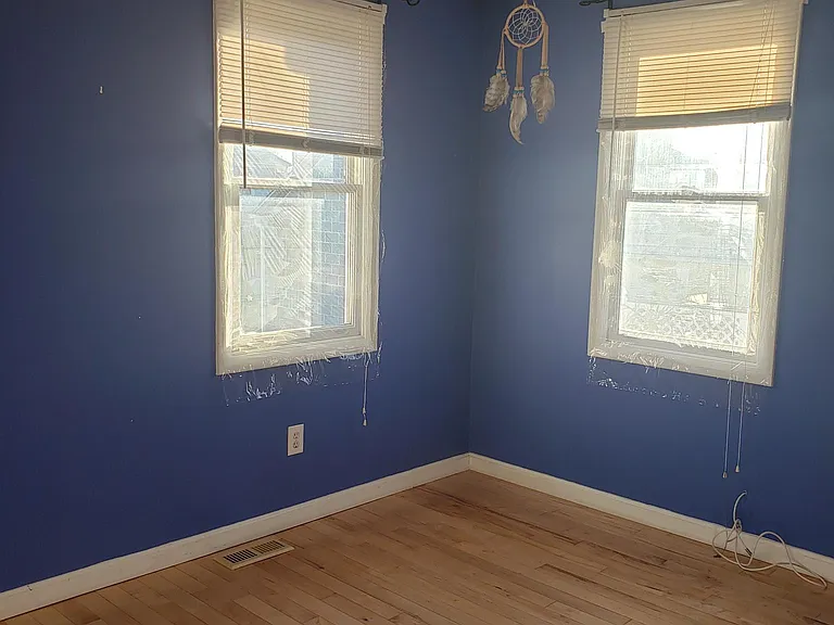 53 Anchor St — Photo 9