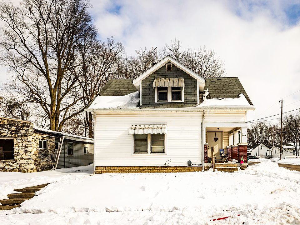 1st image of 1424 S Meeker Ave