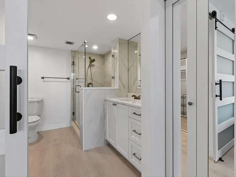 301 S Seas Dr #104 — Photo 14