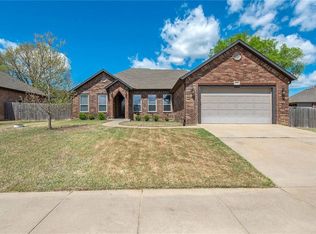 3110 Ika Ln, Fayetteville, AR 72704